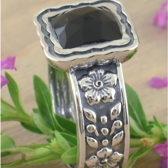 EVENING AFFAIR RING size 7 - Picture 3 of 4